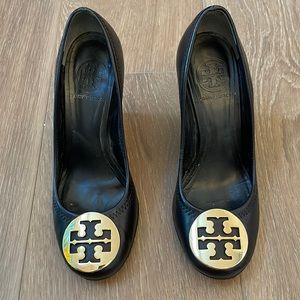 Tory Burch wedge - size 5.5